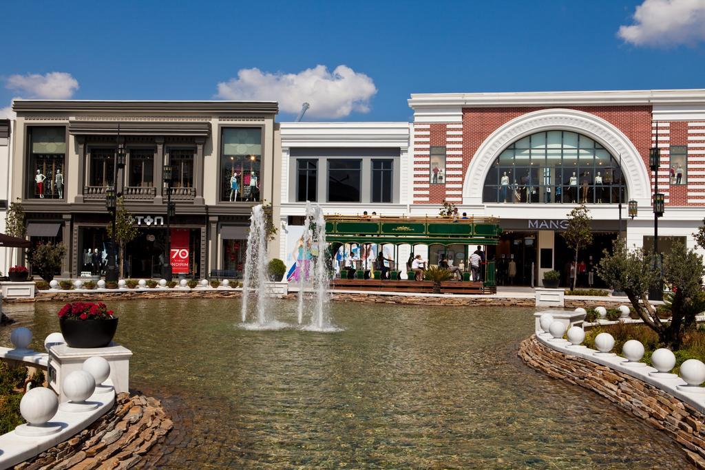 Vialand Palace Hotel Istanbulská provincie Exteriér fotografie